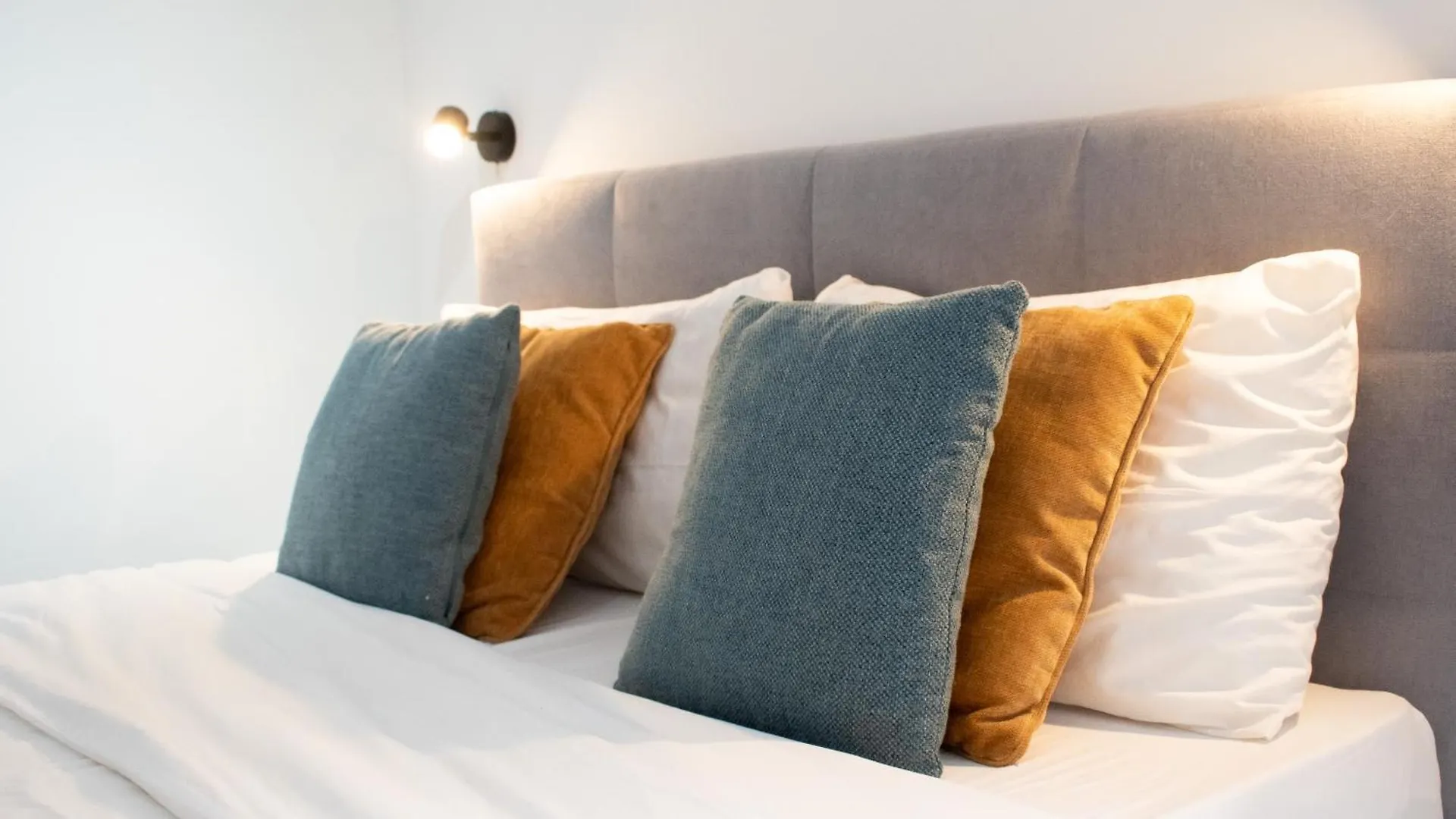 Stylish 2 Bed 2 Bath Apt In St Julians Saint Julian's