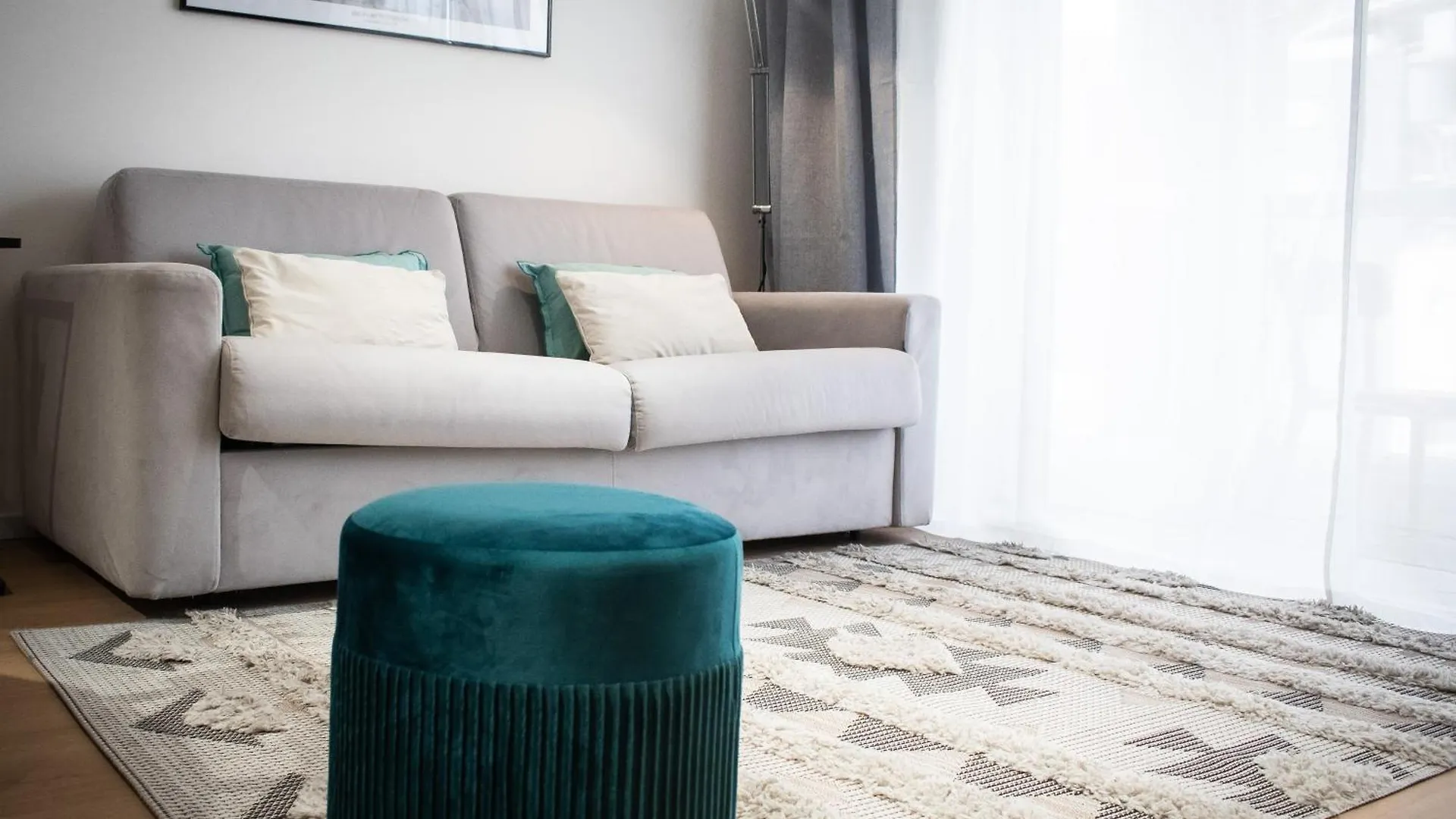 Apartment Stylish 2 Bed 2 Bath Apt In St Julians Saint Julian's